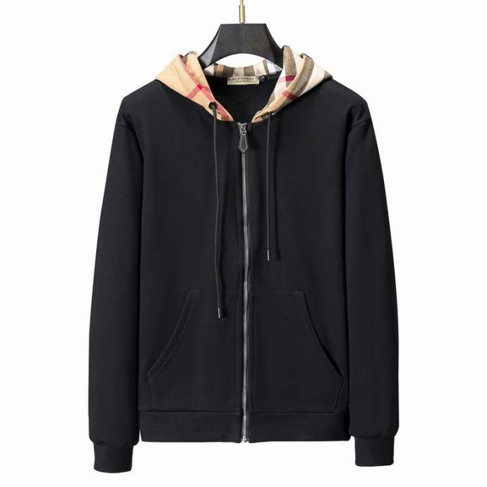 Picture of Burberry SweatSuits _SKUBurberryM-3XL14m3805027384